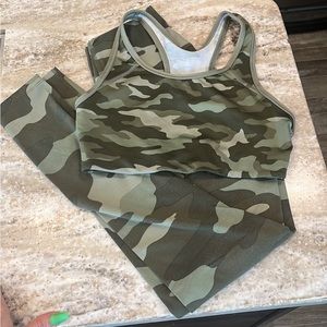 Pink camo leggings and sports bra bundle